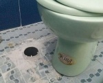 Nhận sửa bồn cầu bị rỉ nước – Chân bồn cầu bị rỉ nước – Chân bồn cầu bị hở